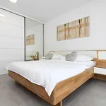 Villa Navis Heated Pool *